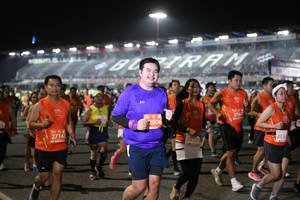 BIB: 276, 2806, 27142, 2812, 233
                            <button type="button" onclick="openModal(10858651)" class="btn btn-primary btn-sm float-right btn-popup" data-toggle="modal" data-target=".modal-high-quality">
                        <i class="fas fa-shopping-cart"></i> Add to Cart
                    </button>
                                            <button type="button" onclick="isThisMe(10858651, true)" class="btn btn-success btn-sm float-right btn-popup btn-isme hidden" data-toggle="tooltip" data-placement="bottom" title="นี่คือรูปของคุณใช่ไหม คลิกที่นี่เพื่อเอาเข้าอัลบั้ม">
                        <i class="fas fa-plus"></i> Add to album
                    </button>
                    <button type="button" onclick="isThisMe(10858651, false)" class="btn btn-warning btn-sm float-right btn-popup btn-isnotme hidden">
                        <i class="fas fa-ban"></i> Remove from album
                    </button>